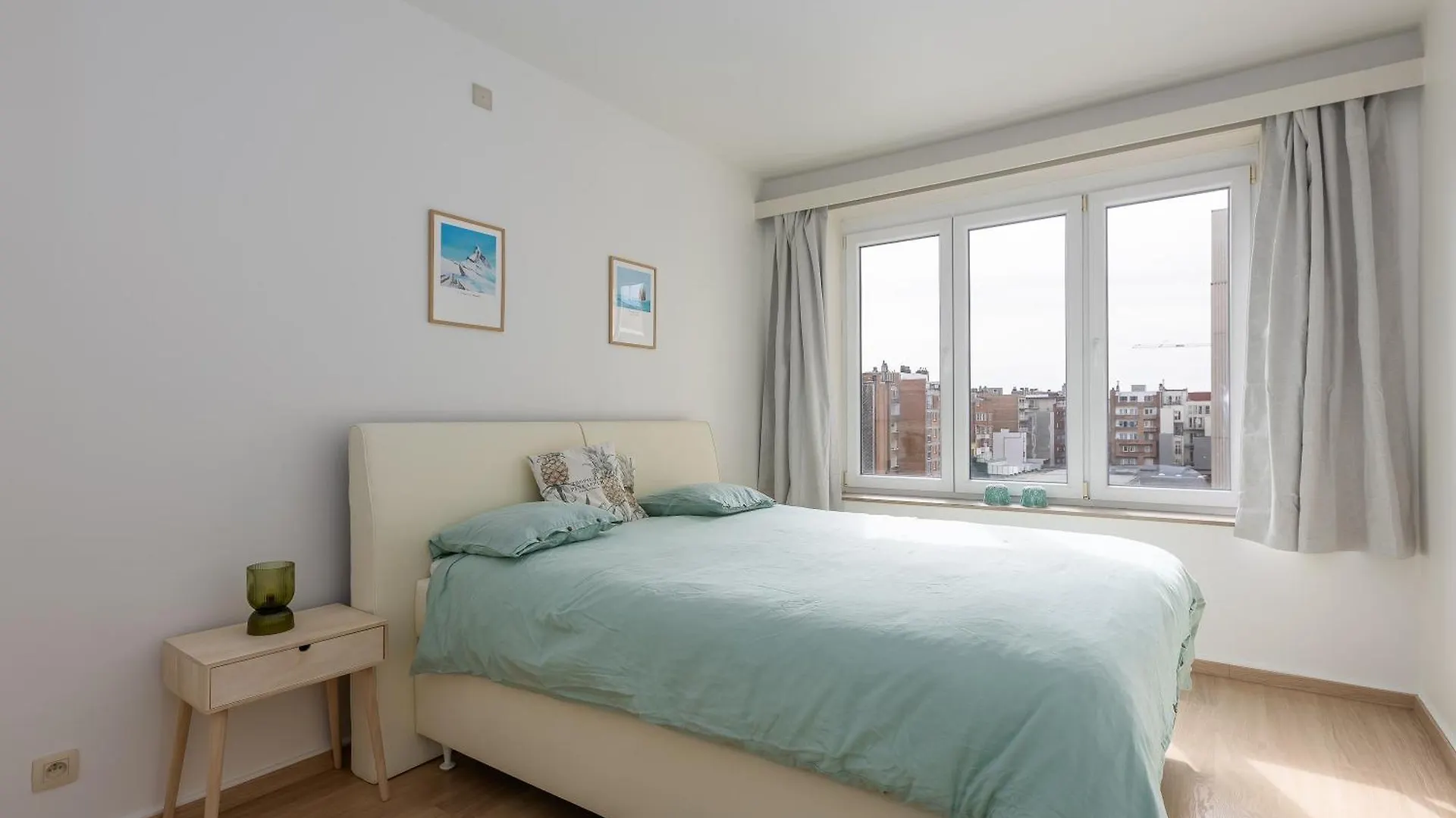 Miramar - Garage Available Apartment Ostend 0*,